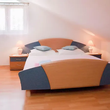 Ad Astra - Two Bedroom With Terrace And Sea View Vodice