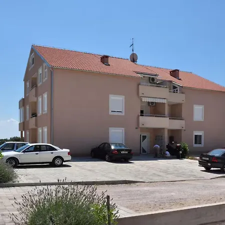 Ad Astra - Two Bedroom With Terrace And Sea View